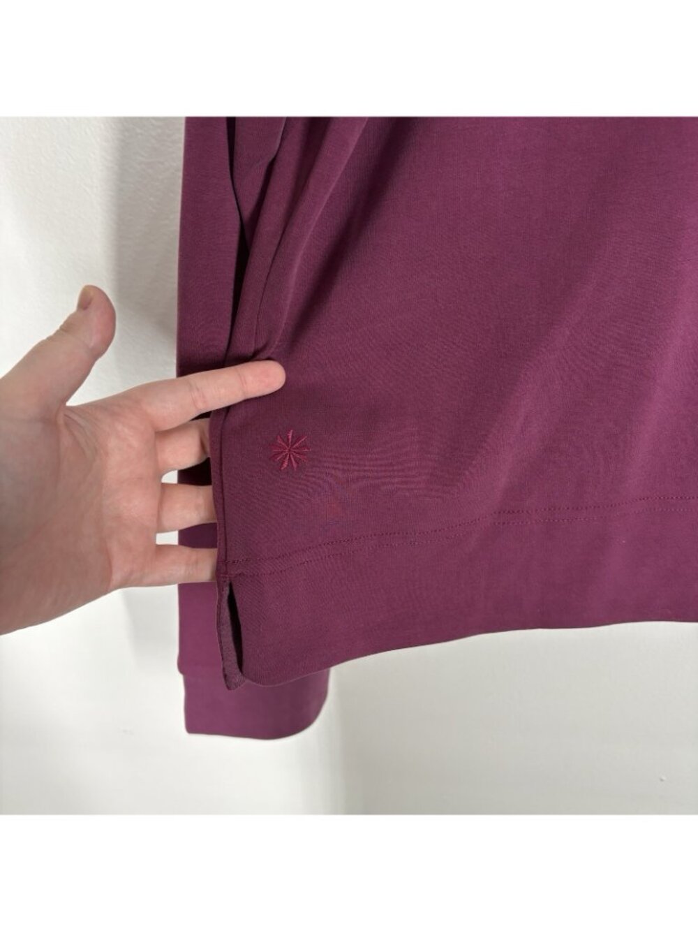 Athleta Women L Plum Cropped Seasoft Quarter Zip Pullover Sweatshirt NWOT - Picture 12 of 12